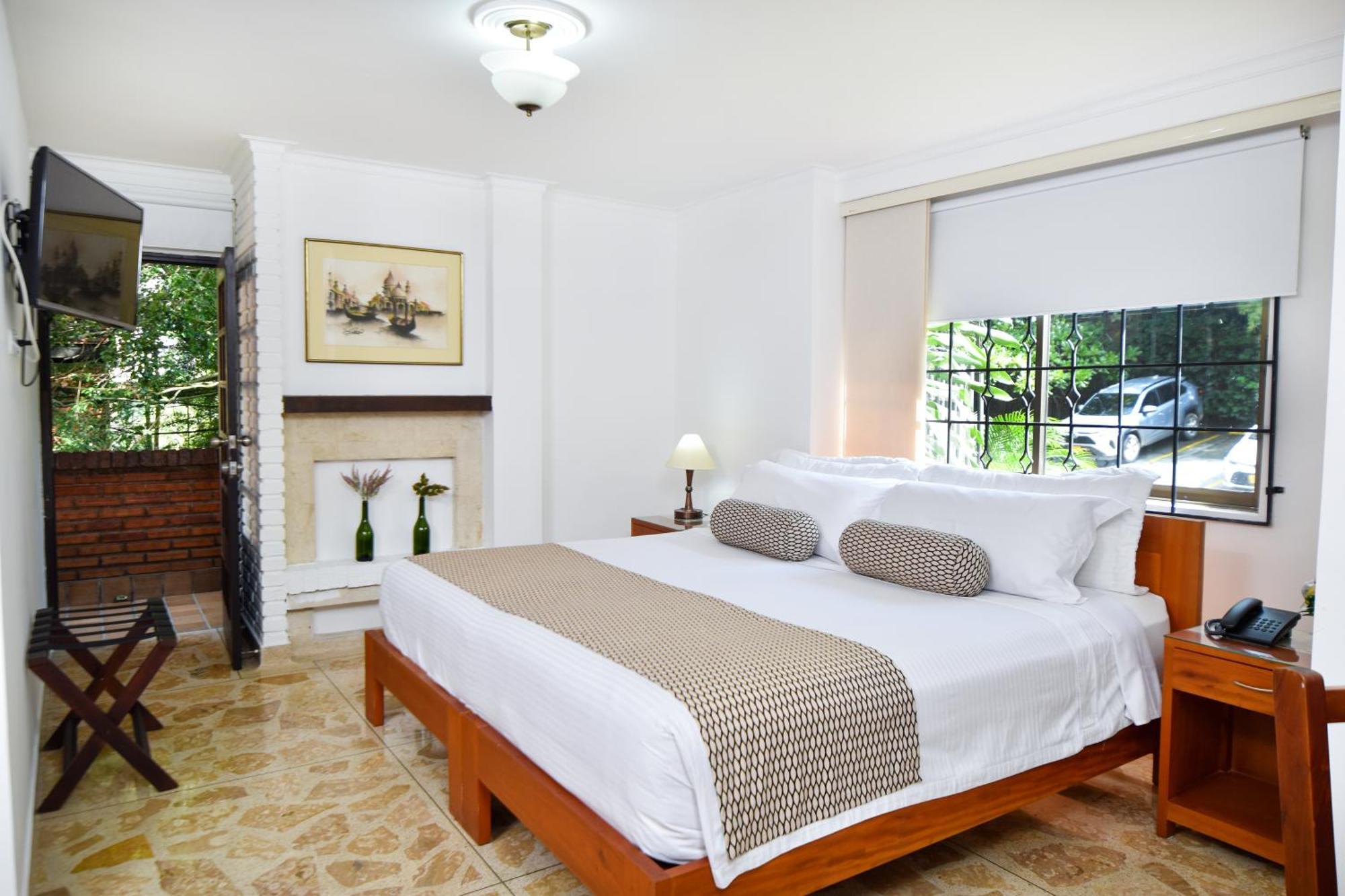 La Campana Hotel Boutique Medellín Exteriör bild